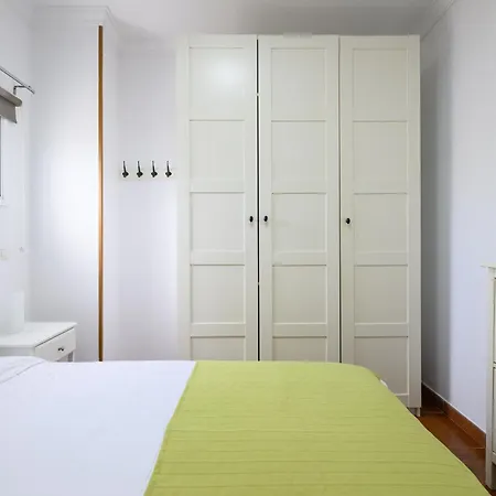 Rosales Apartment *